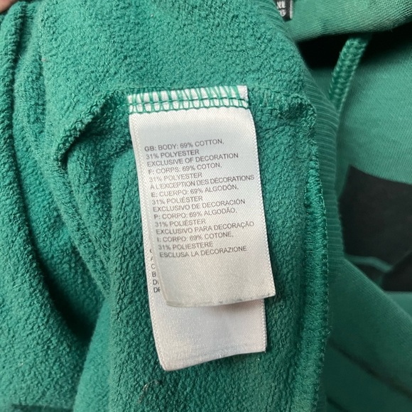 The North Face Men's Forest Green Hoodie - Picture 4 of 5